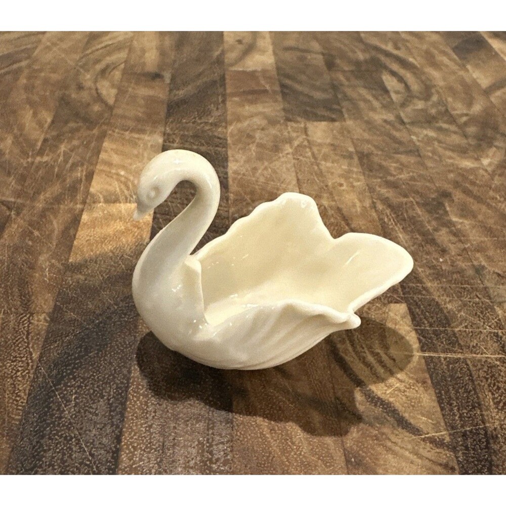Vintage Lenox Porcelain Swan Stamped To The Bride On Bottom 2 inch Ring Dish